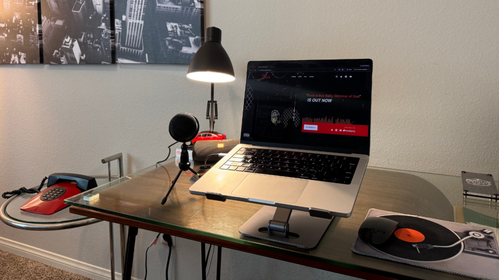 Workstation with artist website displayed